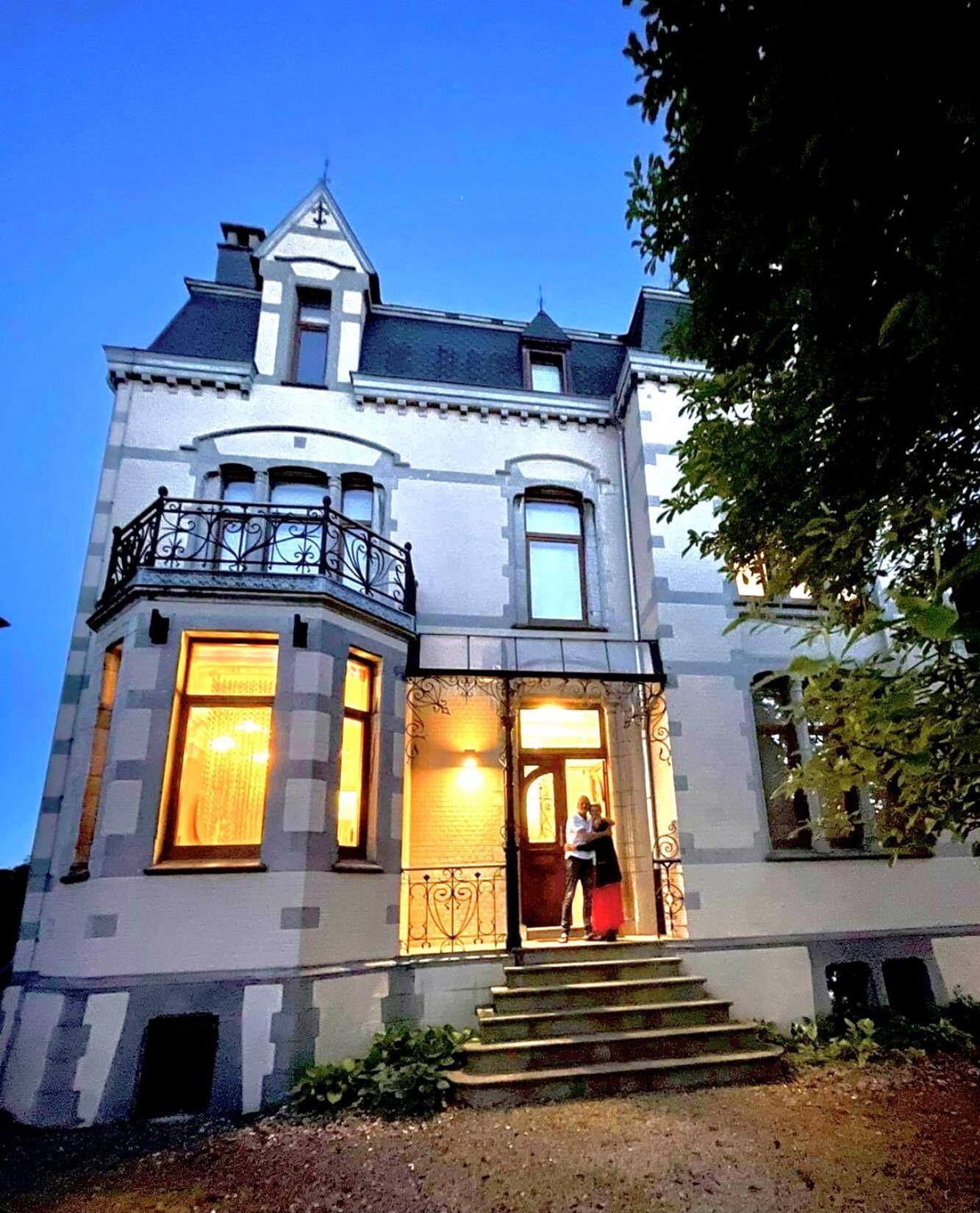 Homestay Villa O Виртон Екстериор снимка