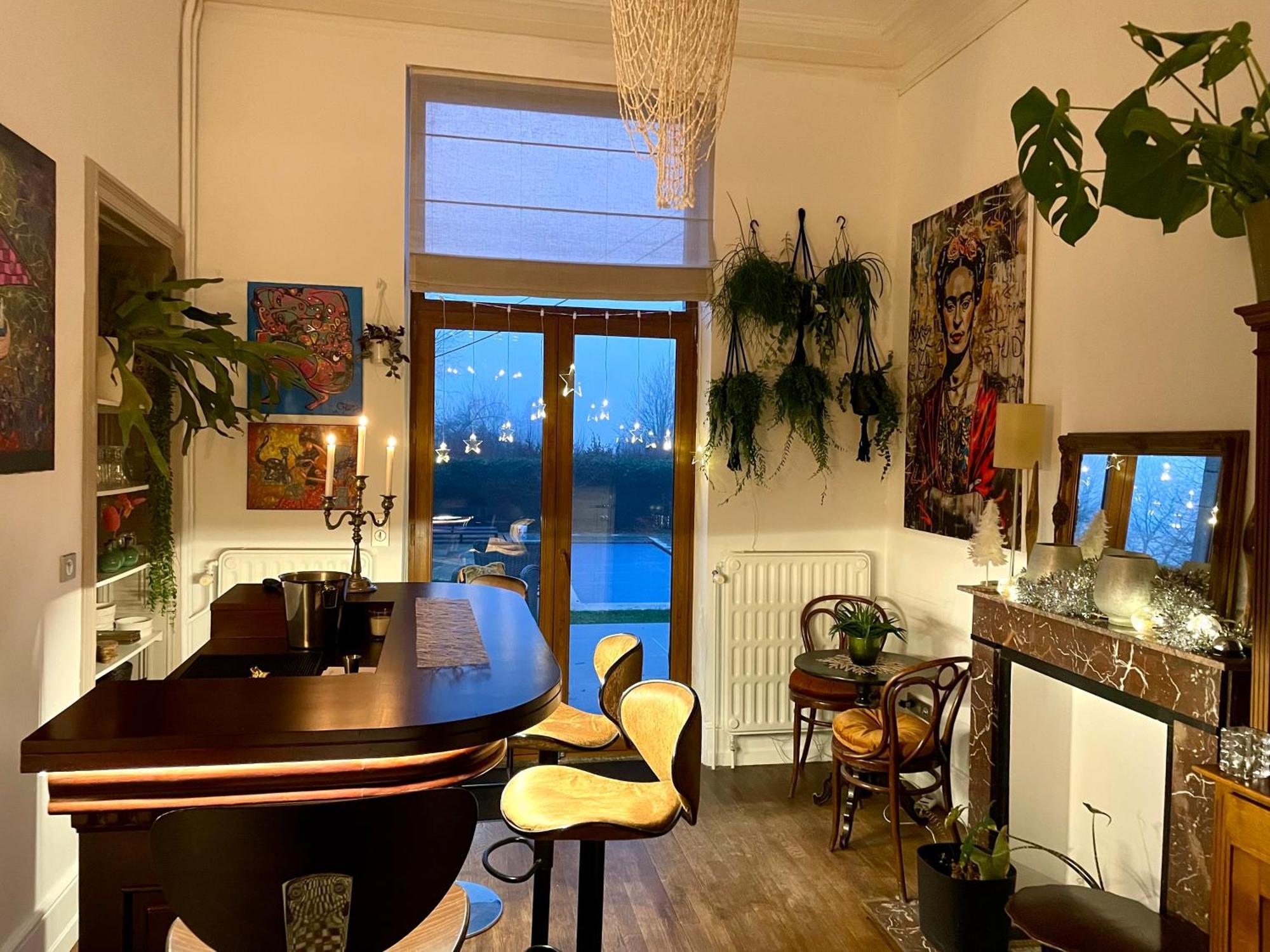 Homestay Villa O Виртон Екстериор снимка