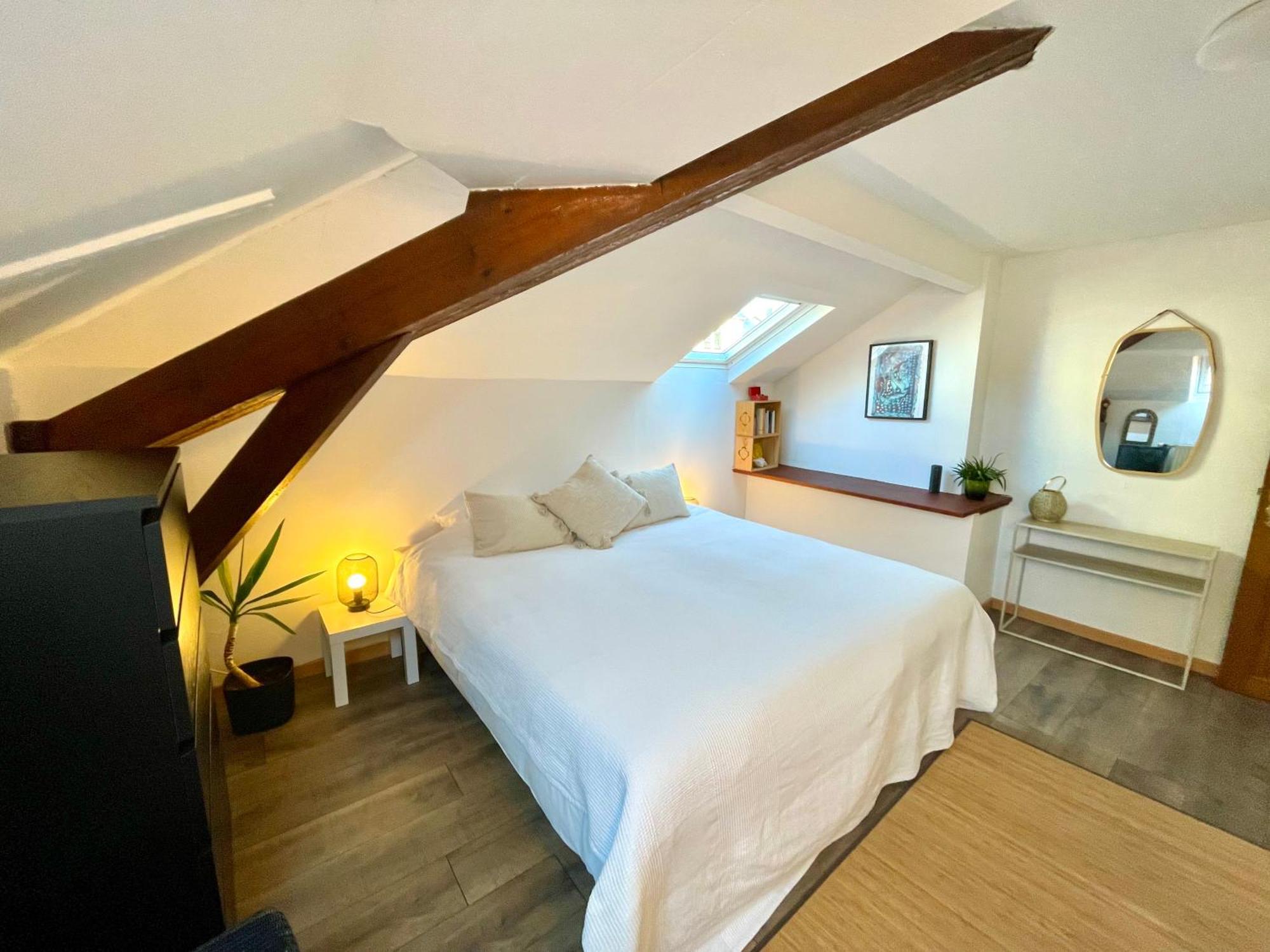 Homestay Villa O Виртон Екстериор снимка